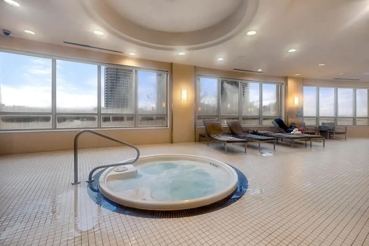 Lägenhet Charming Condo With Private Terrace In Etobicoke Toronto